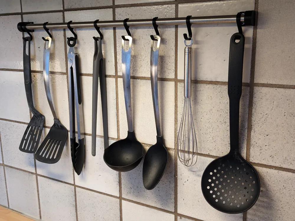 Barra e Ganchos para Utensílios impresso em 3D