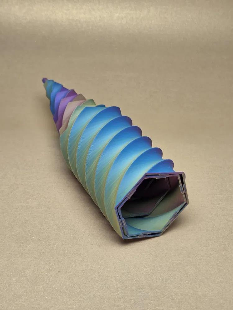 Espiral hexagonal grande fidget impressa em 3D