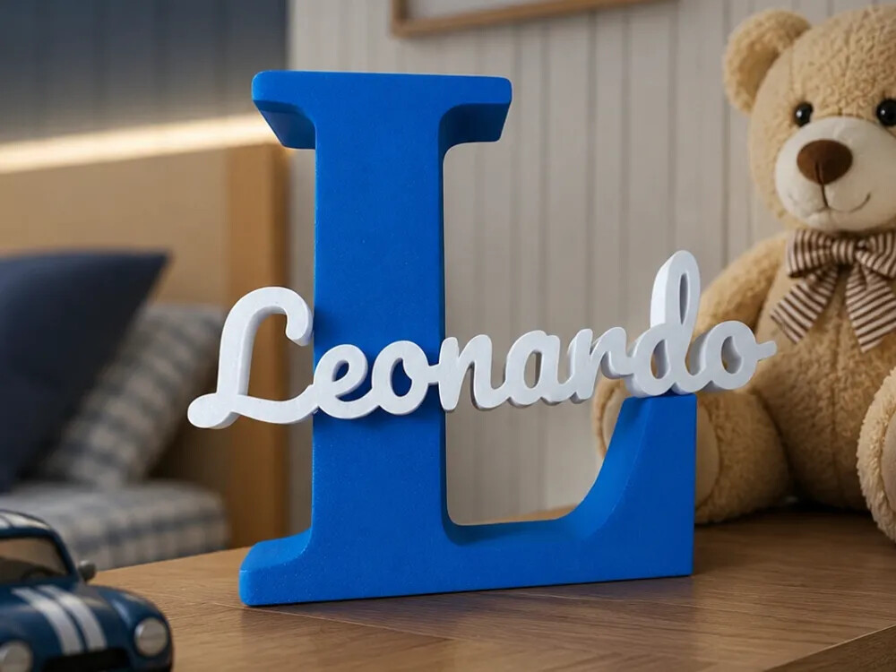 Letra decorativa personalizada com nome impressa em 3D